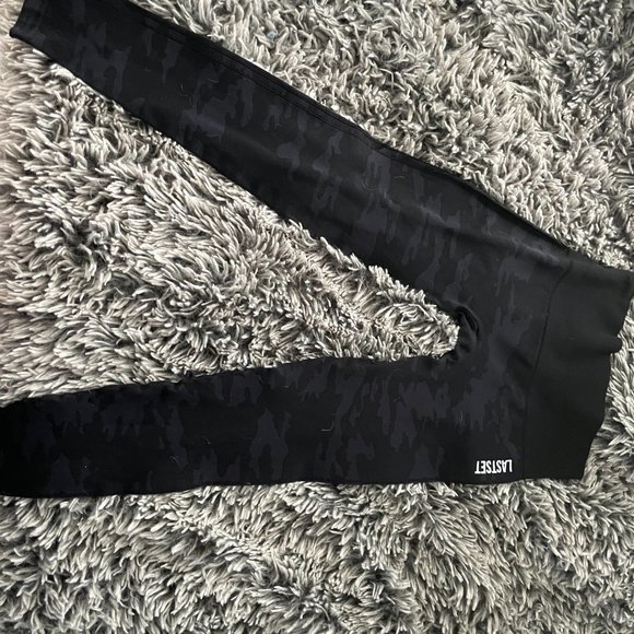 last set leggings - Picture 2 of 2